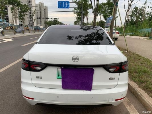 Weima E5 Pure Electric Vehicle Multicolor 170km/h New Energy Electric Vehicle