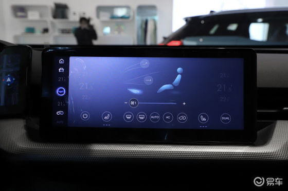 خودروهای الکتریکی خالص برد بلند 403 کیلومتر AIWAYS U5 با سرعت 160 کیلومتر بر ساعت