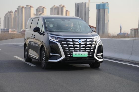 دنزا D9 Plug In Hybrid Electric Vehicle 4 Wheel Drive MPV 1.5T engine 139HP 180km/h