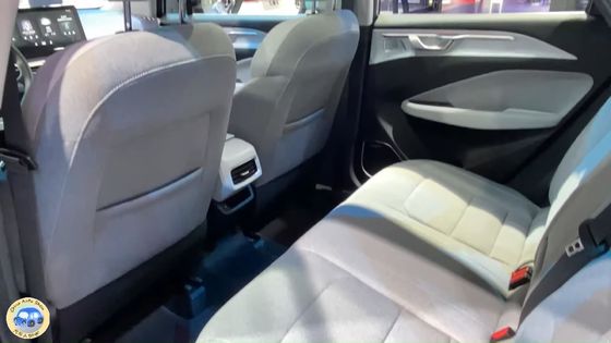 Geometry C Compact Electric Cars EV 550km برد چرخ جلو 150km/h