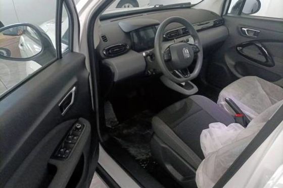 خودروهای شاسی بلند الکتریکی کوچک 100 کیلومتر در ساعت Leapmotor T03 CLTC 403 کیلومتر خودروهای شاسی بلند EV