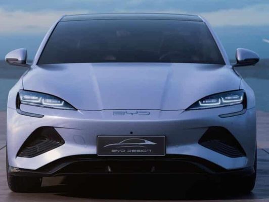 ماشین برقی دو موتوره BYD Seal