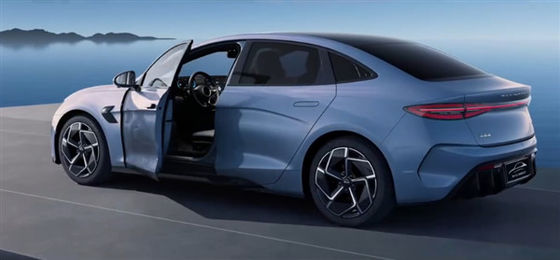 ماشین برقی دو موتوره BYD Seal