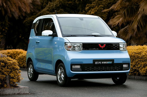 برد 120 کیلومتر Wuling Electric Vehicles RWD 3 Door 2 Box 4 Seater Electric Mini Car
