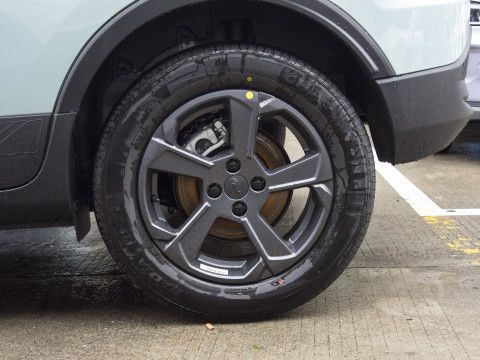 خودروهای برقی SUV کوچک ECO Friendly Geely Geometry E 320km 401km 5 در 5 صندلی