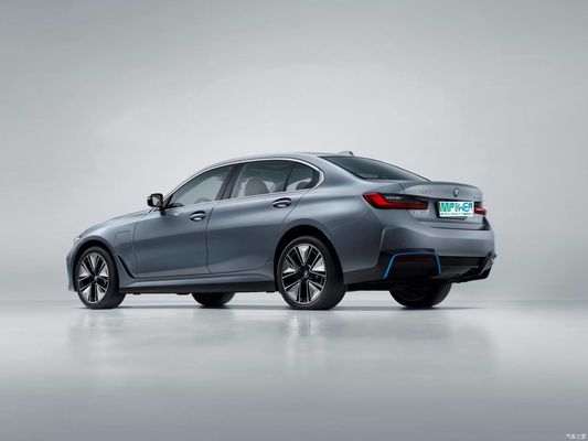 180km/H اتومبیل های برقی برد بلند اتومبیل های برقی BMW I3 با سرعت بالا 526 کیلومتر 4 در 5 صندلی