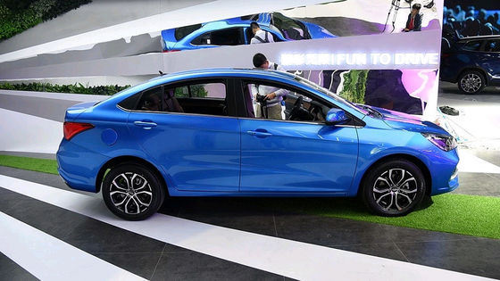 Chery Arrizo E Pure Electric Cars Fast Charge SUV Car 5 Seat 4 Door برد 401km