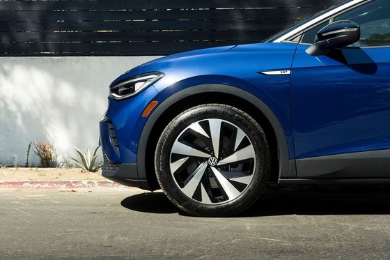 خودروهای برقی برد بلند 607 کیلومتری کامپکت SUV Volk Swagen Id 4X 160km/h