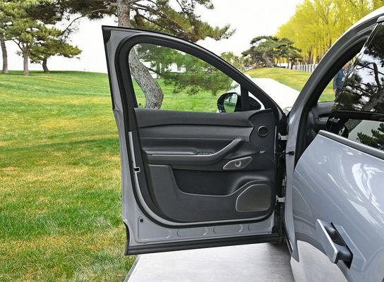 SUV در NIO EC7 75kWh اتومبیل الکتریکی با موتور ارائه 480 KW