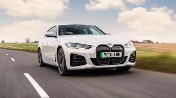 جدیدترین و تمام چرخ در BMW i4 دو موتور الکتریکی قدرت و هچ بک صندوق در دسترس