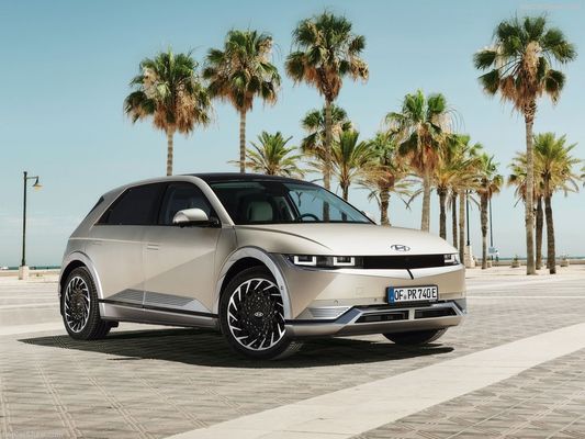 خانواده جدیدی از اتومبیل های کاملا الکتریکی از هیوندای Ioniq5 جذاب، طراحی آینده نگر با محدوده 430 کیلومتر