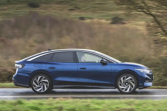 فولکس واگن آی دی 7 ماشین جدید با سرعت 155max 204 اسب بخار