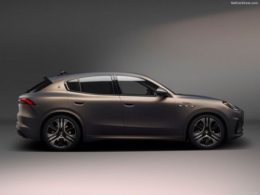 ماشین برق خالص با 450 محدوده و حداکثر سرعت 325 کیلومتر در ساعت در Maserati Gran Turismo Folgore