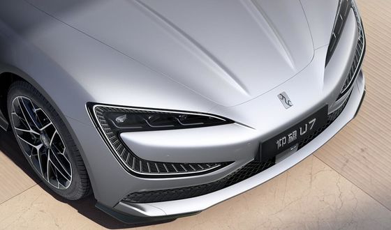 PRESALE 2024 اتومبیل الکتریکی جدید BYD یانگ وانگ U7 سدان مقاومت باد از Cd 0.195 240Kw قدرت موتور