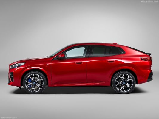 فروش گرم ماشین الکتریکی بلند مدت 2024 برای BMW IX2 449Km ماشین انرژی جدید