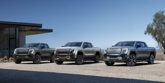 GMC Sierra EV دو موتور موتور با 754P برای کشیدن تا 9500 پوند و می تواند تا 1300 پوند بار مفید را بکشند