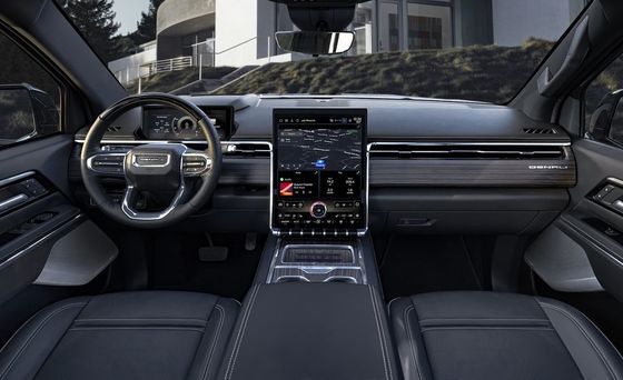 GMC Sierra EV دو موتور موتور با 754P برای کشیدن تا 9500 پوند و می تواند تا 1300 پوند بار مفید را بکشند