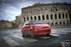 2024 FIAT 500e FWD مینی اتومبیل های الکتریکی با باتری 42kwh با حداکثر سرعت 94mph