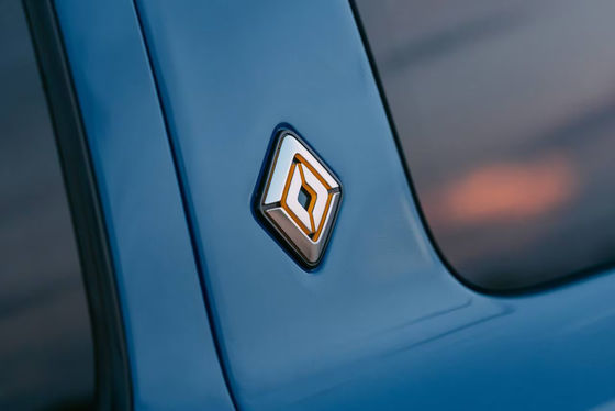 2023 RIVIAN R1S 800P.S چهار موتور 660 کیلومتر برد 7 صندلی تمام الکتریکی SUV Powertrain