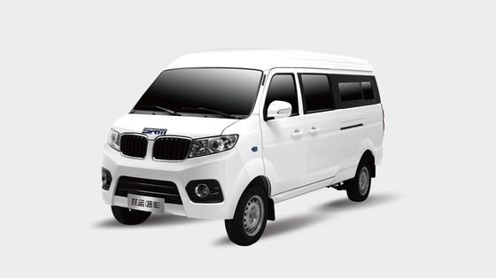 مدل استاندارد 2023 اتومبیل نقره ای با 238 کیلومتر برد و درب کشویی برای آسان بودن استفاده