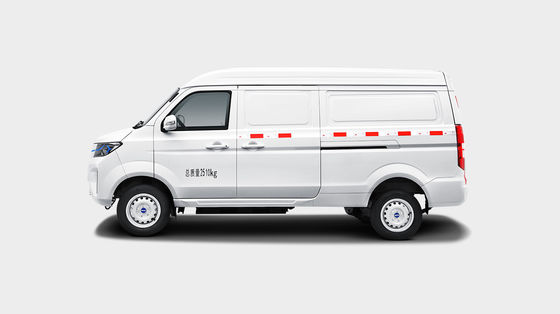 SRM 2023 خوش شانس نسخه استاندارد جعبه کانتینر الکتریکی مینی کارگو وان با 248 کیلومتر محدوده و درب لغزنده و فضای بزرگ