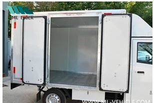 فان Neomor D05 برقی خالص بر روی توزیع لوژستیک شهری، حصار و فان versio تمرکز دارد