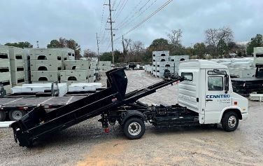 ایده آل PURE کامیون برای خواسته های مختلف و حل آخرین مایل لجستیک و خدمات حرفه ای با محدوده 84 مایل