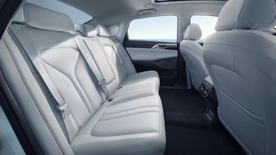 2024 Xpeng P5 اتومبیل الکتریکی EV اتومبیل الکتریکی برد طولانی 480 کیلومتر 155KW قدرت 170 کیلومتر در ساعت