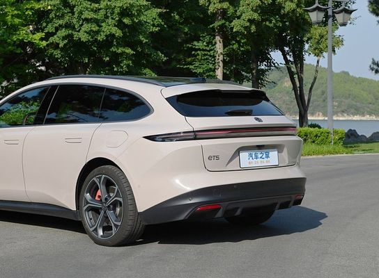 وسایل نقلیه انرژی جدید در موجود با رنگ های کافی 2024 Nio ET5T ویلای وسایل نقلیه الکتریکی 75kwh 200km/h ماشین با سرعت بالا