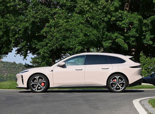 وسایل نقلیه انرژی جدید در موجود با رنگ های کافی 2024 Nio ET5T ویلای وسایل نقلیه الکتریکی 75kwh 200km/h ماشین با سرعت بالا