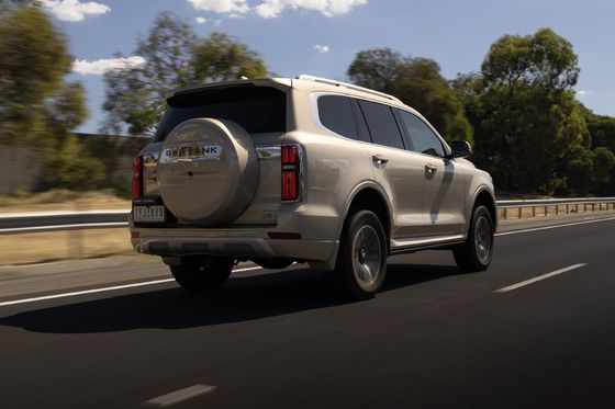 اتومبیل انرژی جدید 2023 TANK 500 PHEV AWD تران 180km/h سرعت بالا با 6.9sec 0-100تعجله