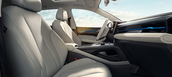 NEDC501Km Range Roewe Ei5 MPV خودروهای الکتریکی خالص سرعت بالا 185km/h 8.3sec 0-100km/h شتاب