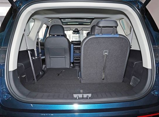 لیوان جیلی رویلان 9 EV ماشین 470km Range اتومبیل های خالص EV اتومبیل های انرژی جدید