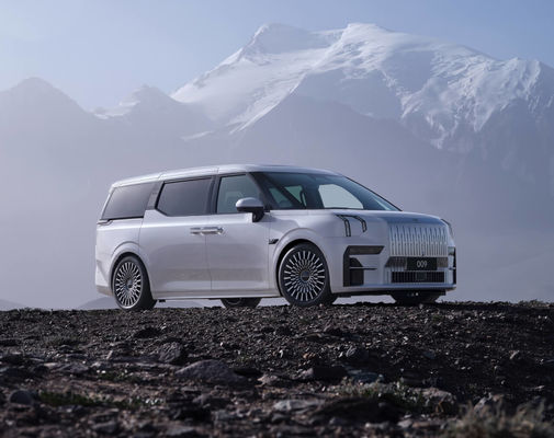 Zeekr 009 الکتریکی خالص MPV لوکس تعریف مجدد انتظارات خود را از MPVS باتری 140kwh 822km CLTC محدوده 0-100km / h در 4.5s