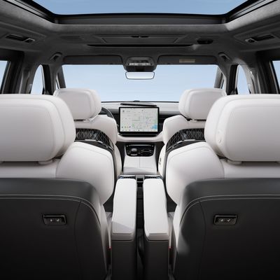 Zeekr 009 الکتریکی خالص MPV لوکس تعریف مجدد انتظارات خود را از MPVS باتری 140kwh 822km CLTC محدوده 0-100km / h در 4.5s