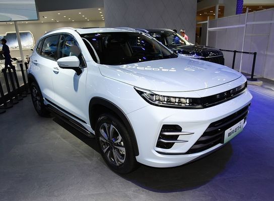 2023 کلاسیک EXCEED ماشین هیبریدی در Chery EXCEED ET-i 1.5T 156hp L4 + 125 موتور الکتریکی 180km / h سرعت بالا 0-100km / h در 7s