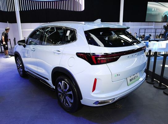 2023 کلاسیک EXCEED ماشین هیبریدی در Chery EXCEED ET-i 1.5T 156hp L4 + 125 موتور الکتریکی 180km / h سرعت بالا 0-100km / h در 7s