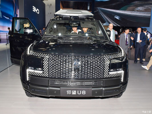 پیش فروش ۲۰۲۴ نمایشگاه خودروهای پکن BYD یانگ وانگ U8 ۲۰۲۴ خودروهای لوکس 1197hp ۴ موتور 4wd اتومبیل الکتریکی BYD U8 هیبرید