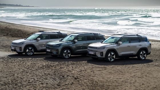 جدیدترین ماشین الکتریکی خالص KGM تورس EVS 109mph حداکثر سرعت 152kW 207PS حداکثر قدرت آماده برای رفتن ماشین الکتریکی خالص