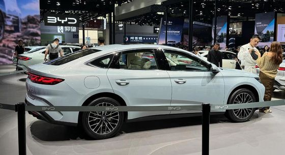 پیش فروش 2024 BYD Qinn L DM-i 80 کیلومتر خودرو برقی به زودی فرود می آید ماشین هیبریدی 1.5T 101ps L4 ماشین جدید انرژی