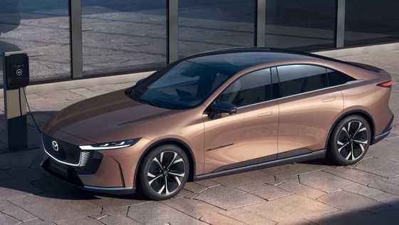 اولين ماشين الکتريکي خالص مازدا EZ-6 يه سياره ساده با چرخ عقب