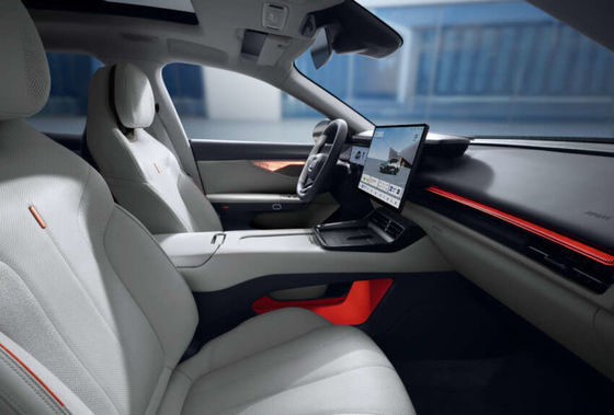 ماشین هیبریدی جدید قدرتمند LYNK&CO 07 EM-P با 163 PS و 255 Nm Torque و 160kw Motorpower&3 Speed DHT Gearbox