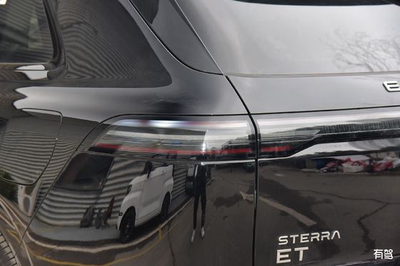 جدیدترین ماشین الکتریکی REEV EXEED ET 200 Plus حداکثر قدرت 195kW و 324N.m چرخش 7.8sec 0-100km/h شتاب خودرو الکتریکی