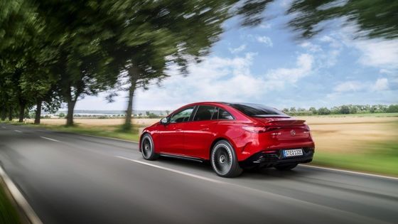 فروش گرم خودرو الکتریکی مرسدس بنز EQE AMG 43 4MATIC باتری 90.6kwh 450km محدوده با 350kw / 476P.s قدرت موتور