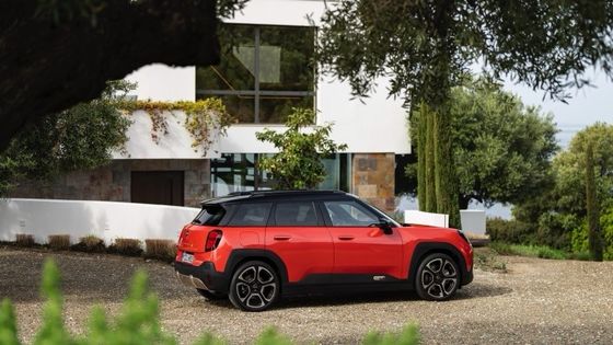تمام جدید تمام الکتریکی MINI Aceman SE 54.2kwh باتری با قدرت 215hp و 330N.m موتور 7.1s شتاب 0-100km / h