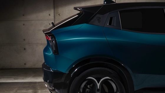 اولين ماشين كوچك اتومبيل آلفا رومئو جونيور الکتريک با باتري 54,8 کيلو وات و حداکثر قدرت 158 کيلو وات