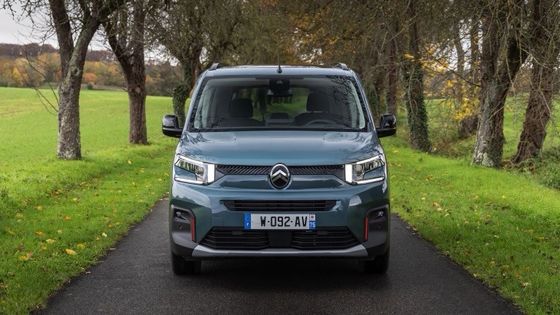 سیترون جدید برلینگو خودرو الکتریکی جدید 339 کیلومتر محدوده 52kwh باتری با 100kw 136P.s قدرت موتور و 132km / h سرعت بالا