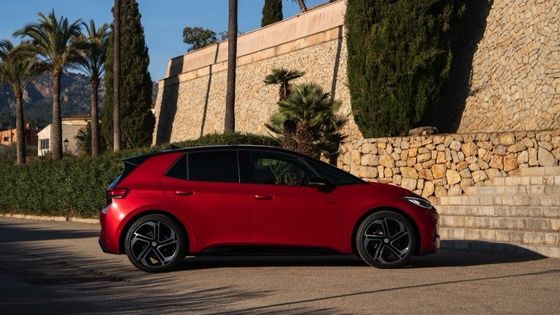 ماشین جدید فولکس واگن ID 3GTX WLTP 600km210kw ((286P.s) قدرت موتور 6.0sec شتاب 0-100km/h