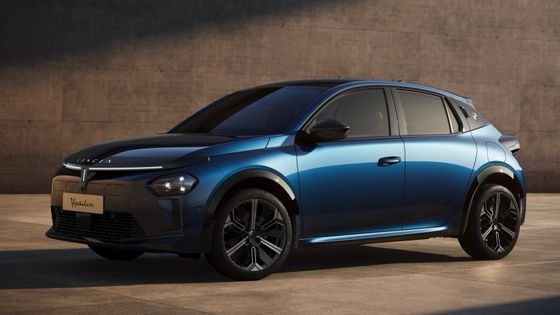 اولين ماشين الکتريکي لنسيا يپسيلون با موتور جلويي با قدرت 154 اسب بخار و 260 نيترون متري