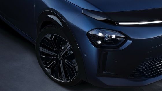 اولين ماشين الکتريکي لنسيا يپسيلون با موتور جلويي با قدرت 154 اسب بخار و 260 نيترون متري